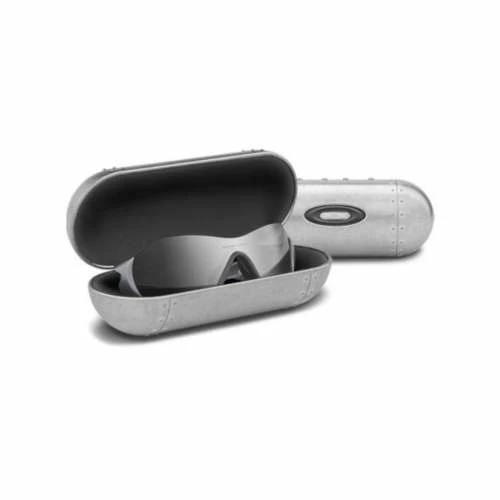 Best reviews of ✨ Eyewear Accessories Oakley Large Metal Vault 🌟 1 Best reviews of ✨ Eyewear Accessories Oakley Large Metal Vault 🌟